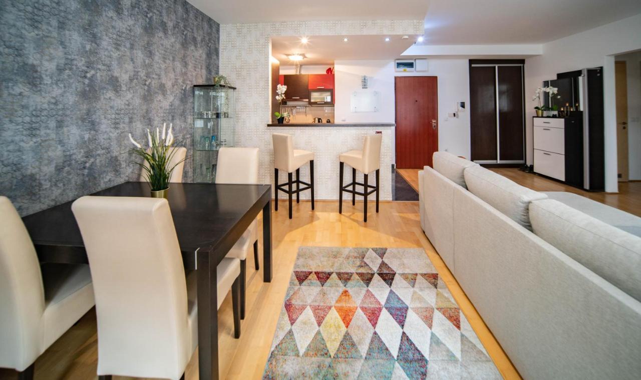 Free Parking! Soho Budapest 101, 4 Ppl, Ac, Superfast Wifi, Tv Eksteriør billede